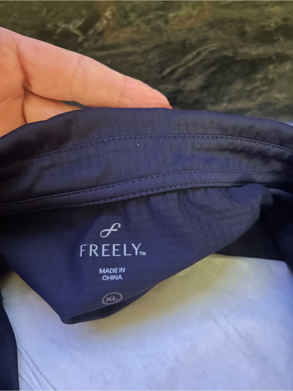 Women’s navy blue Polo Shirt - Picture 3 of 3